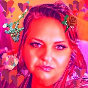 Meet your Posher, Connie